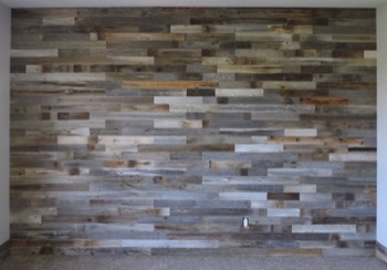  Reclaimed wood 