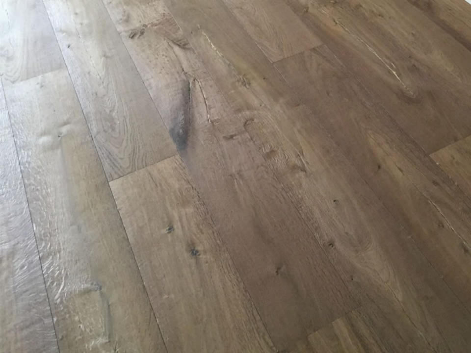  Reclaimed oak parquet 